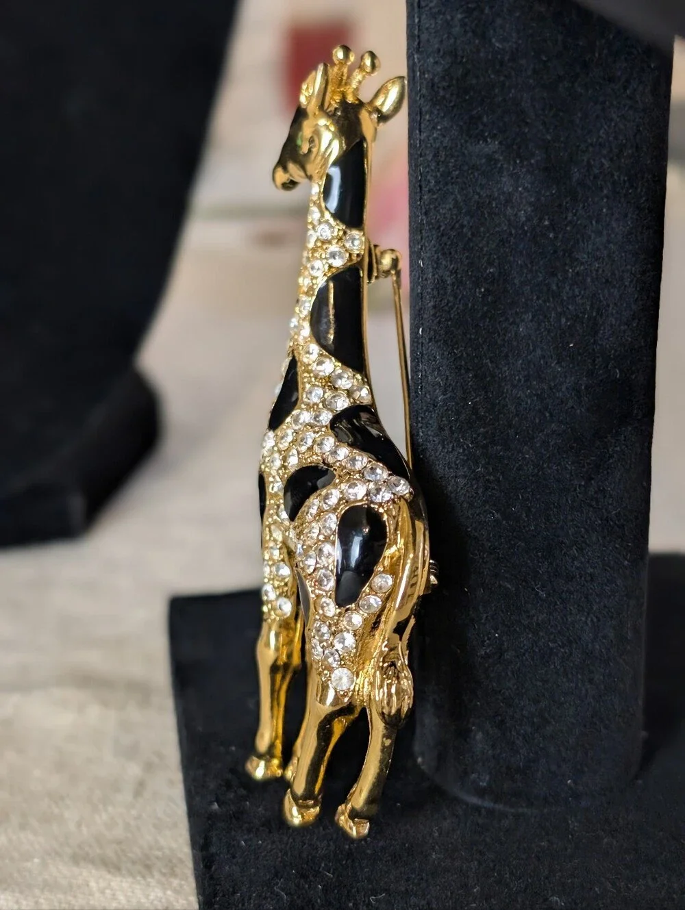 Vintage Giraffe Rhinestone Brooch Gold Tone Black Enamel Safari Glam - Picture 5 of 8